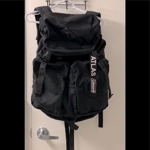 Coleman black backpack Atlas trace 35L
